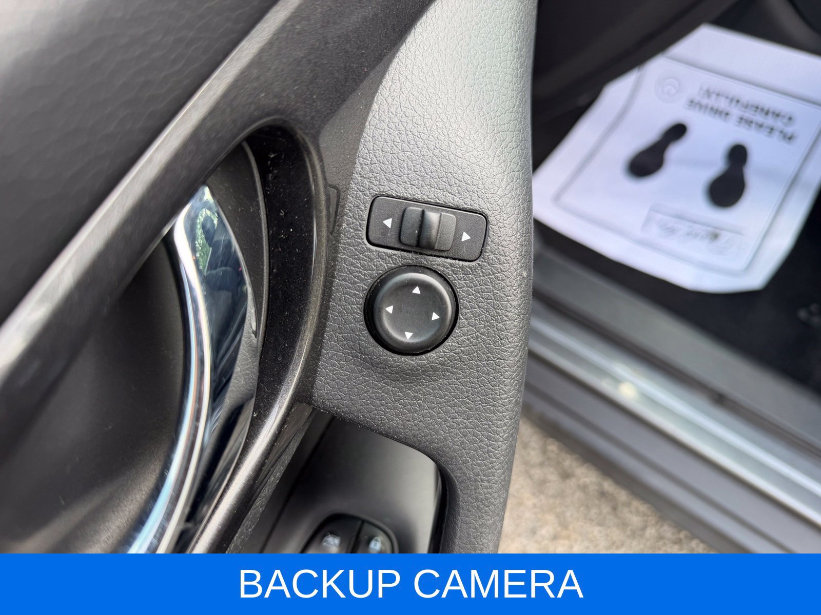 Used 2017 Nissan Rogue S AWD/4WD image 13