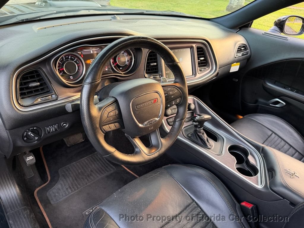 Used 2015 Dodge Challenger R/T Plus RWD image 27