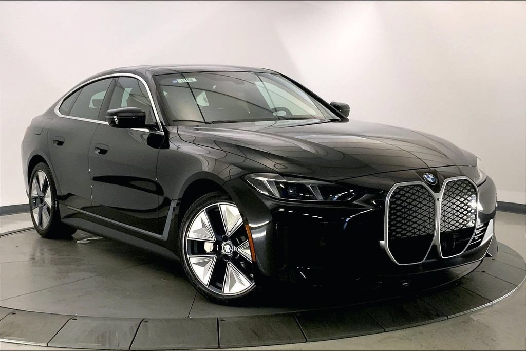 New 2026 BMW i4 xDrive40i w/ Premium Package AWD/4WD image 1