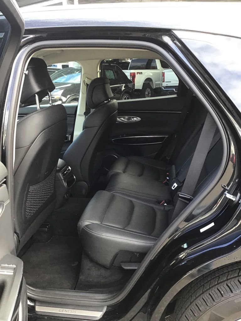 Used 2025 Genesis GV70 2.5T AWD/4WD image 6