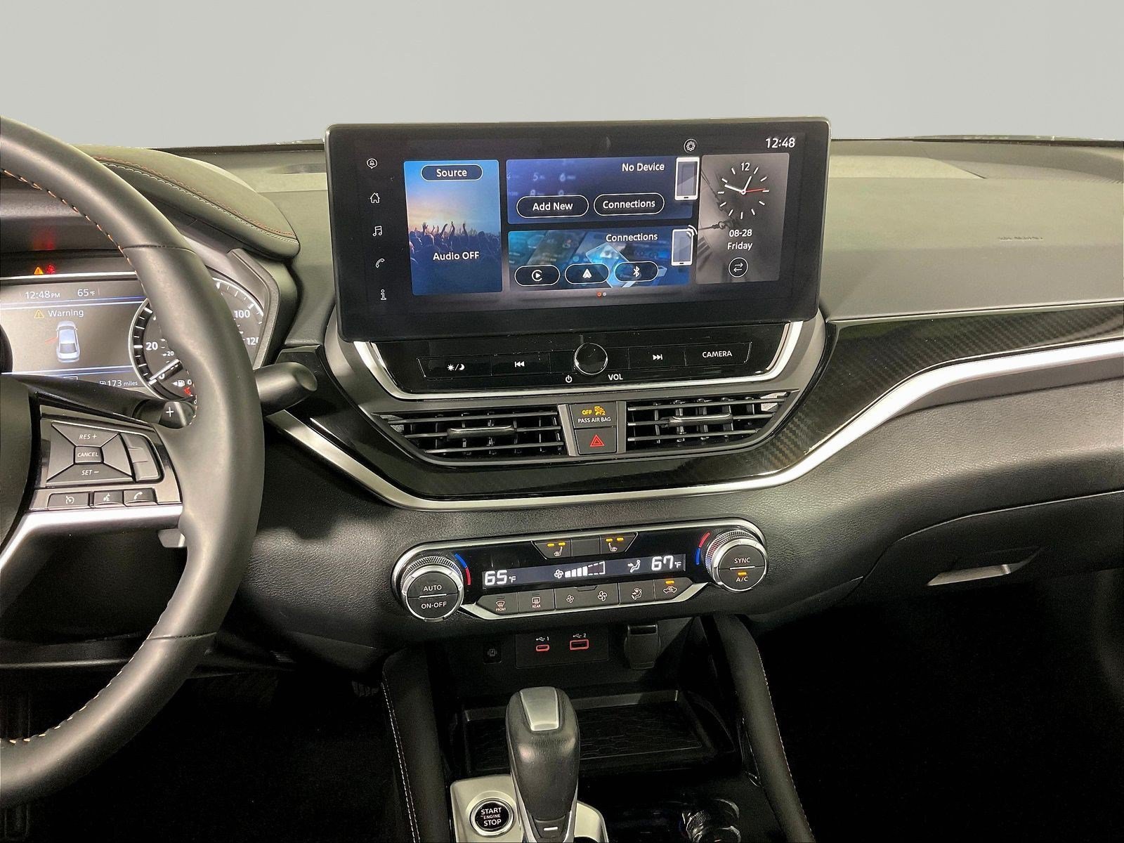 Used 2025 Nissan Altima 2.5 SR w/ SR Premium Package AWD/4WD image 9
