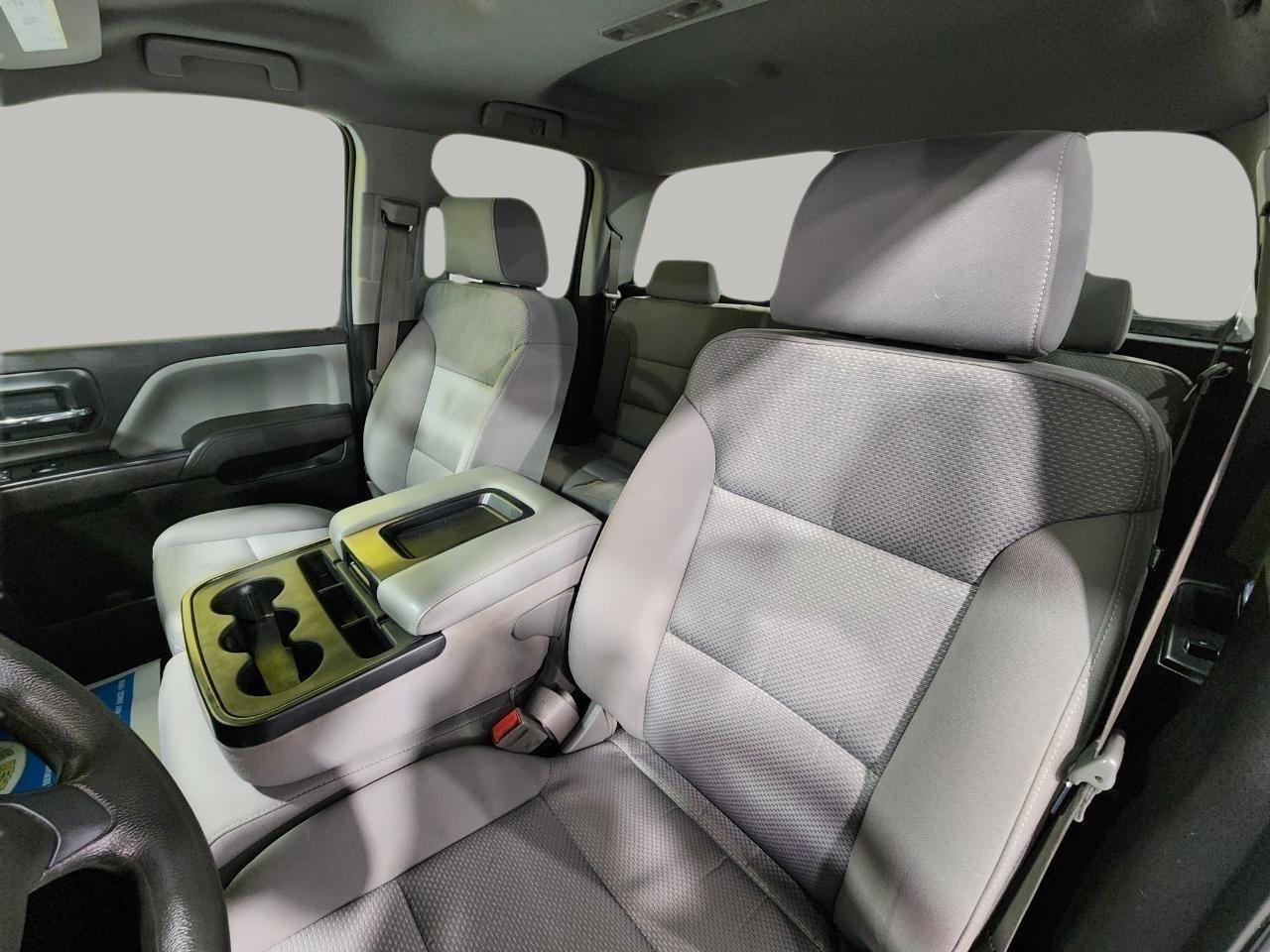 Used 2016 Chevrolet Silverado 1500 W/T w/ WT Convenience Package AWD/4WD image 13