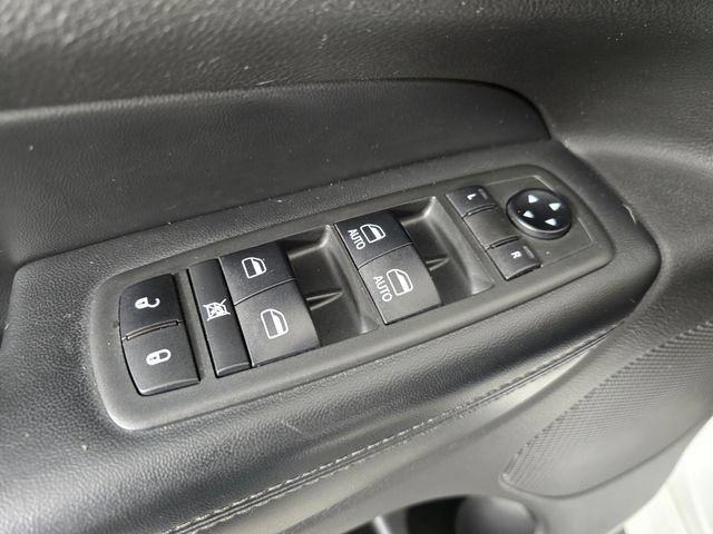 Used 2019 Jeep Grand Cherokee Limited X RWD image 24