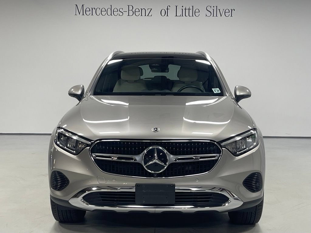 Used 2023 Mercedes-Benz GLC 300 4MATIC image 9