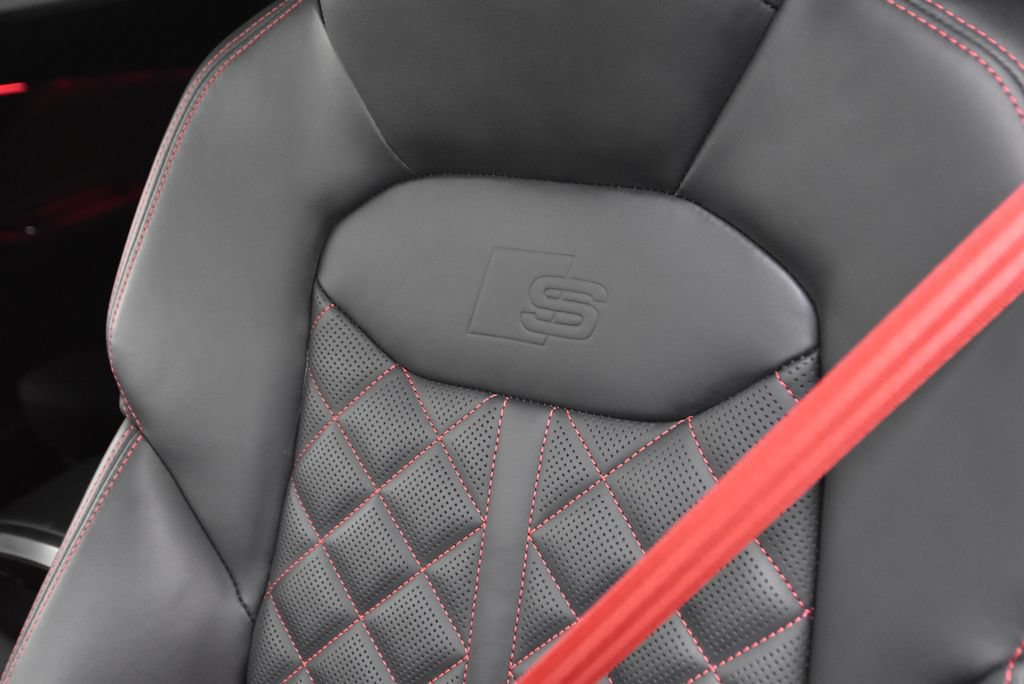 Used 2025 Audi SQ7 Prestige AWD/4WD image 38