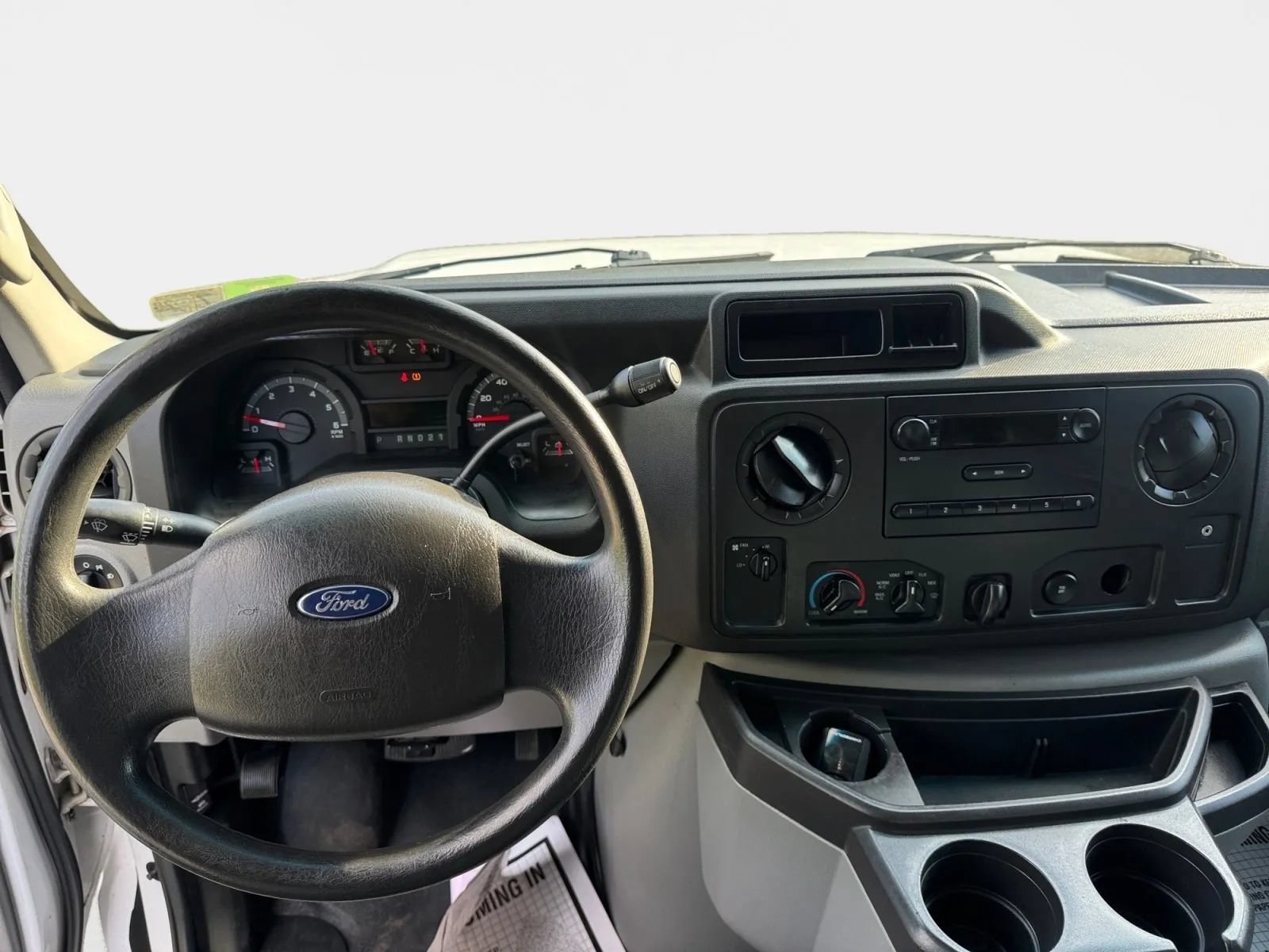 Used 2013 Ford E-250 and Econoline 250 w/ PWR Group RWD image 11