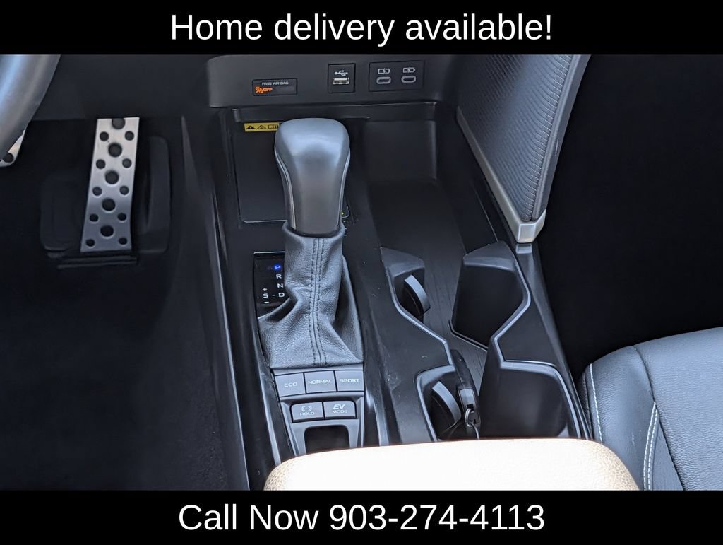 Used 2026 Toyota Camry SE FWD image 14