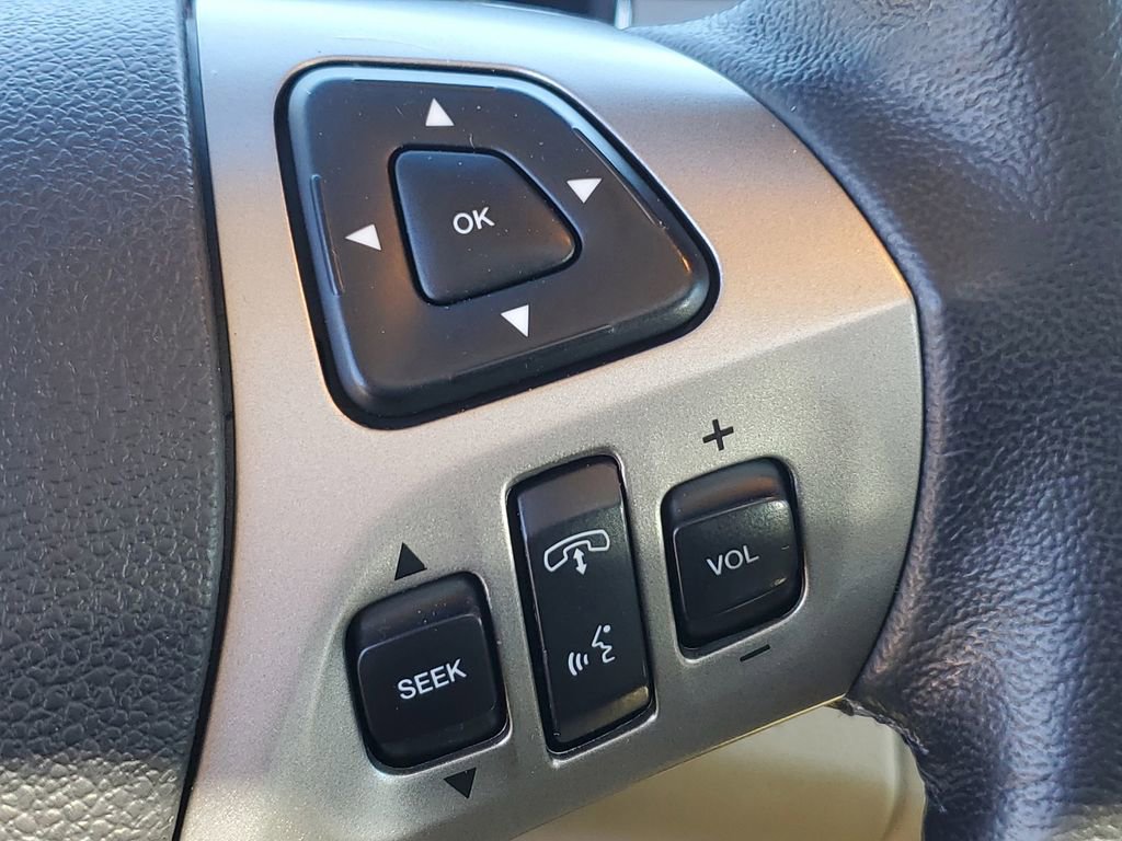 Used 2018 Ford Taurus Limited FWD image 14