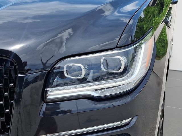 Used 2022 Lincoln Navigator L Reserve w/ Equipment Group 201A AWD/4WD image 12