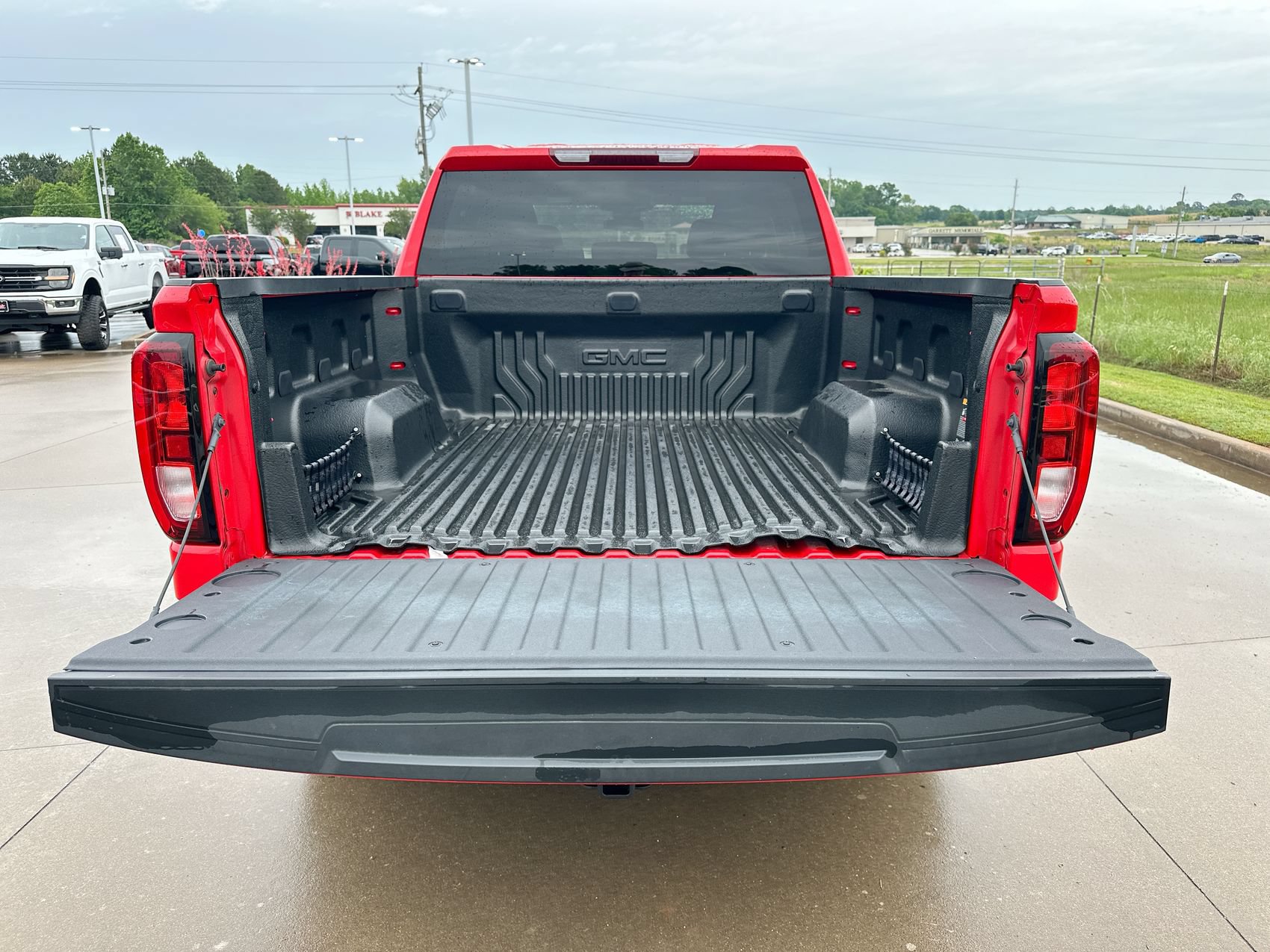 Used 2024 GMC Sierra 1500 Elevation AWD/4WD image 23