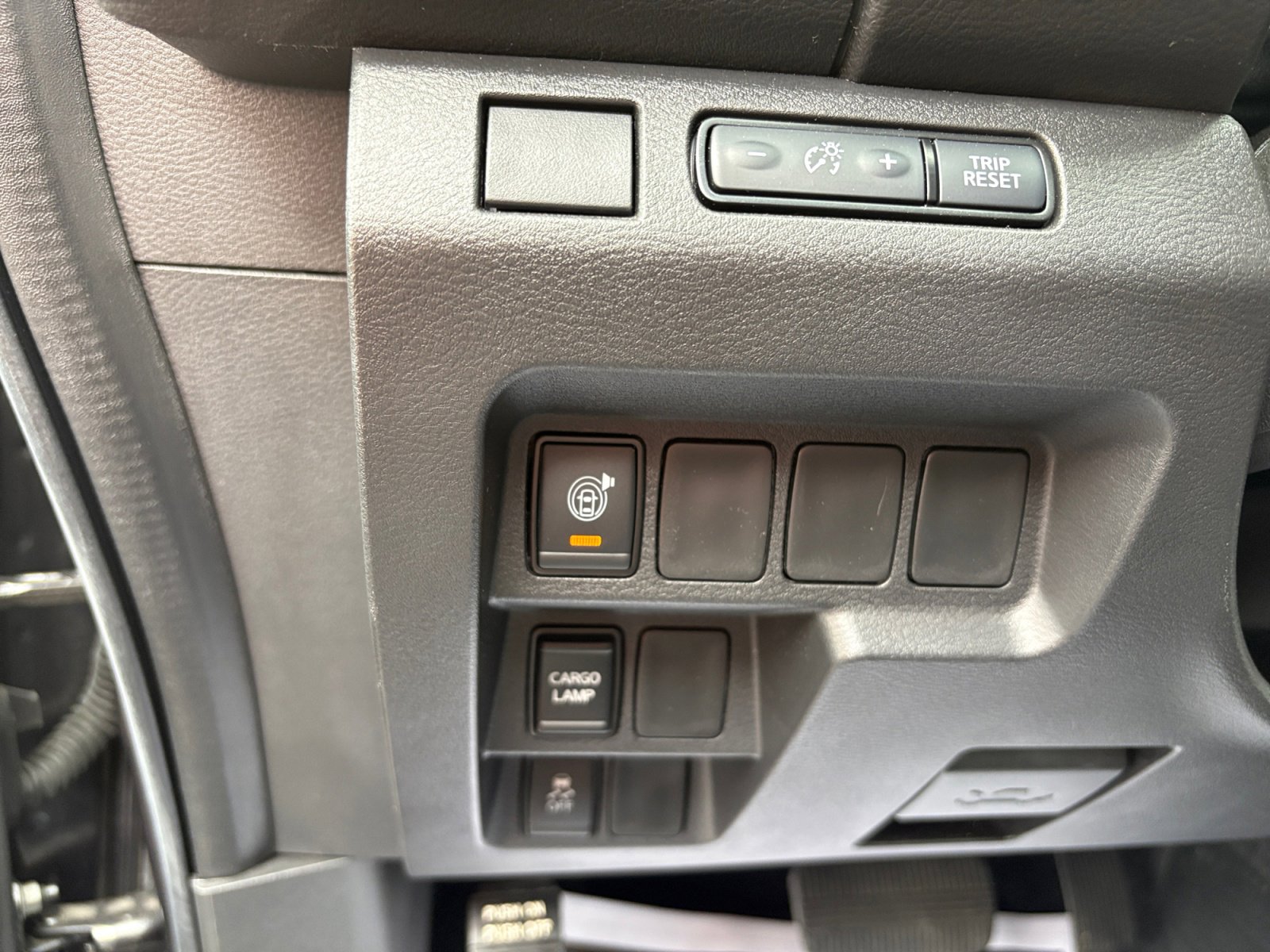 Used 2025 Nissan Frontier SV RWD image 22