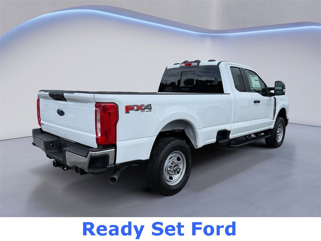 New 2026 Ford F350 XL w/ FX4 Off-Road Package image 3