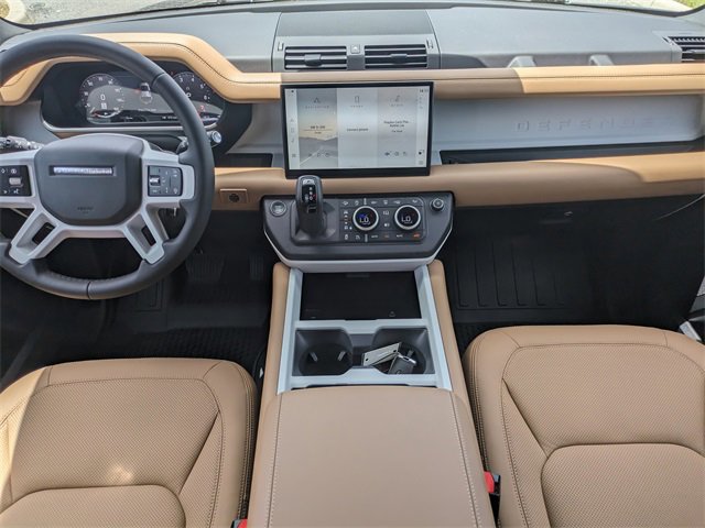 New 2025 Land Rover Defender 110 X-Dynamic SE image 11