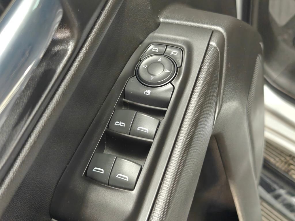 Used 2022 Chevrolet Silverado 1500 Custom image 42