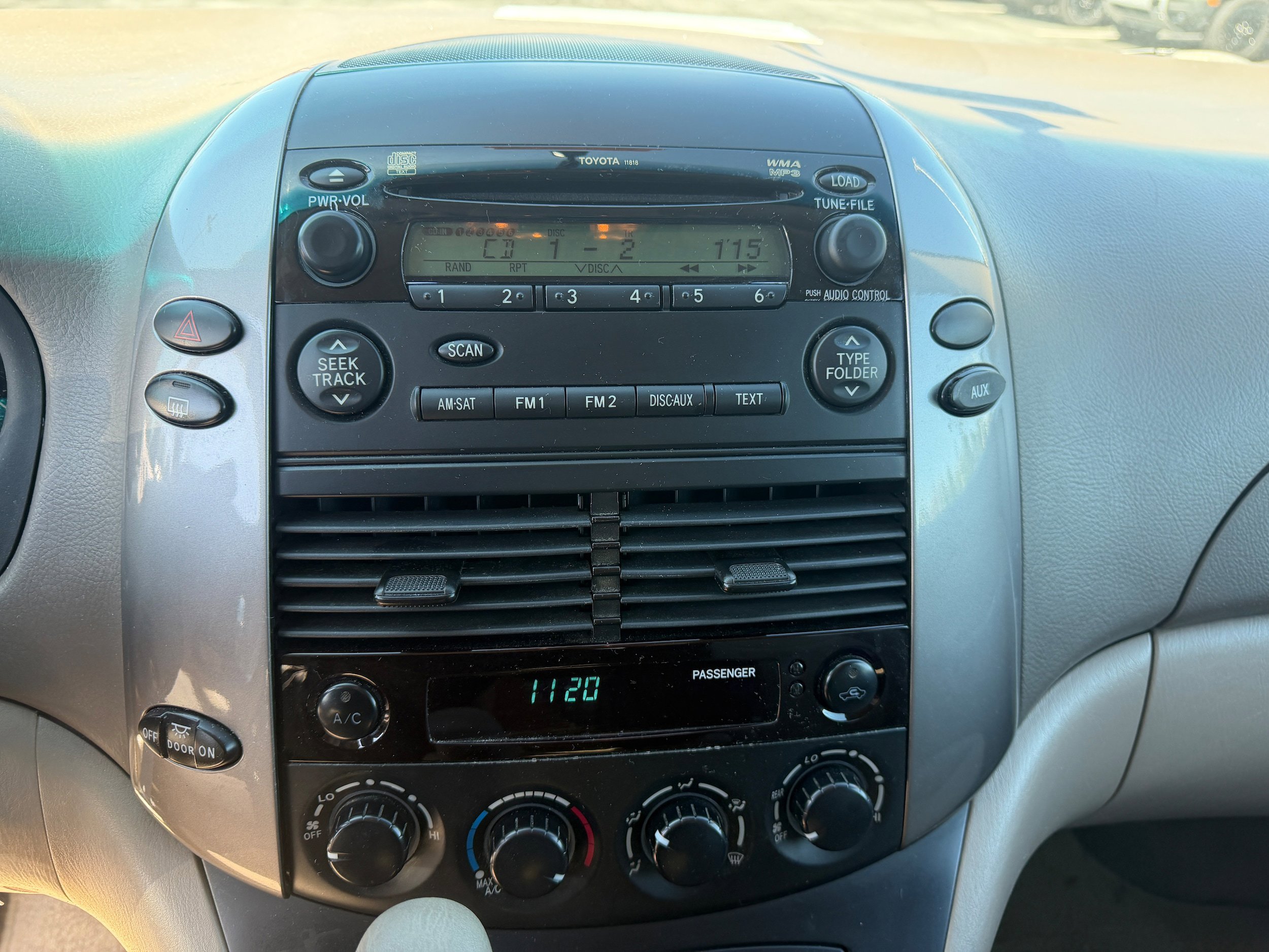 Used 2007 Toyota Sienna LE image 11