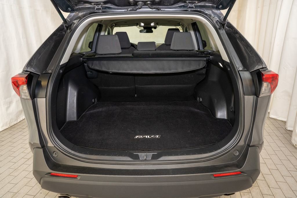 Used 2024 Toyota RAV4 XLE w/ Weather Package image 5