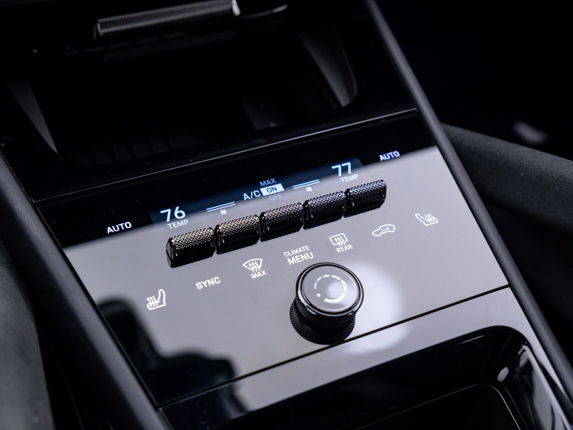 Certified 2024 Porsche Cayenne Turbo GT image 30