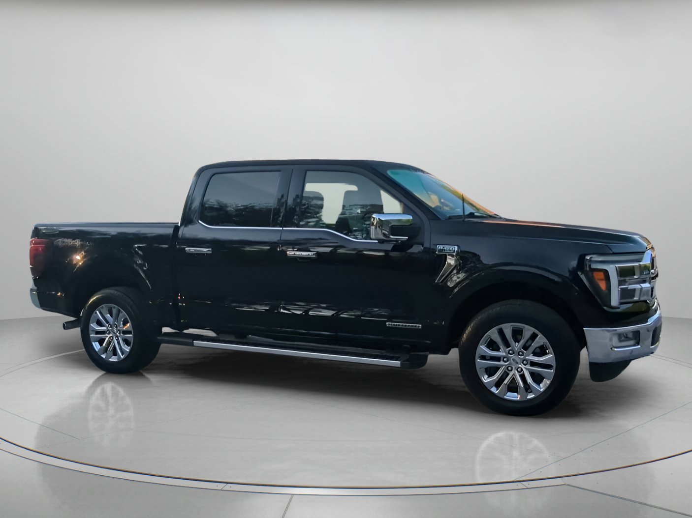 Certified 2024 Ford F150 Lariat w/ Equipment Group 502A High AWD/4WD image 33