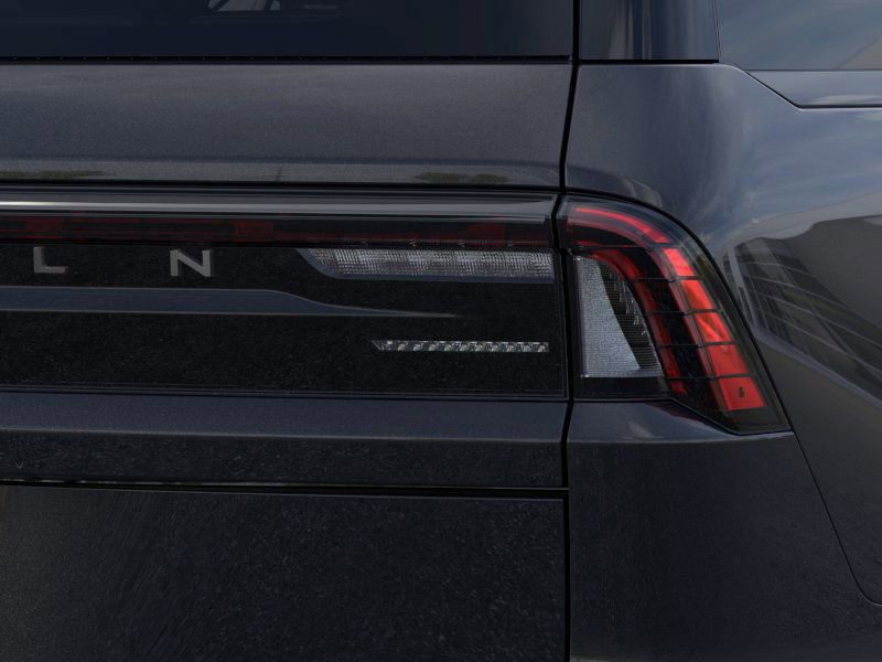 New 2025 Lincoln Navigator Reserve w/ Jet Appearance Package image 21