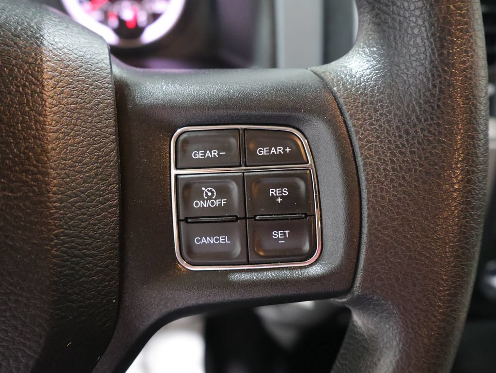 Used 2019 RAM 1500 Express AWD/4WD image 33