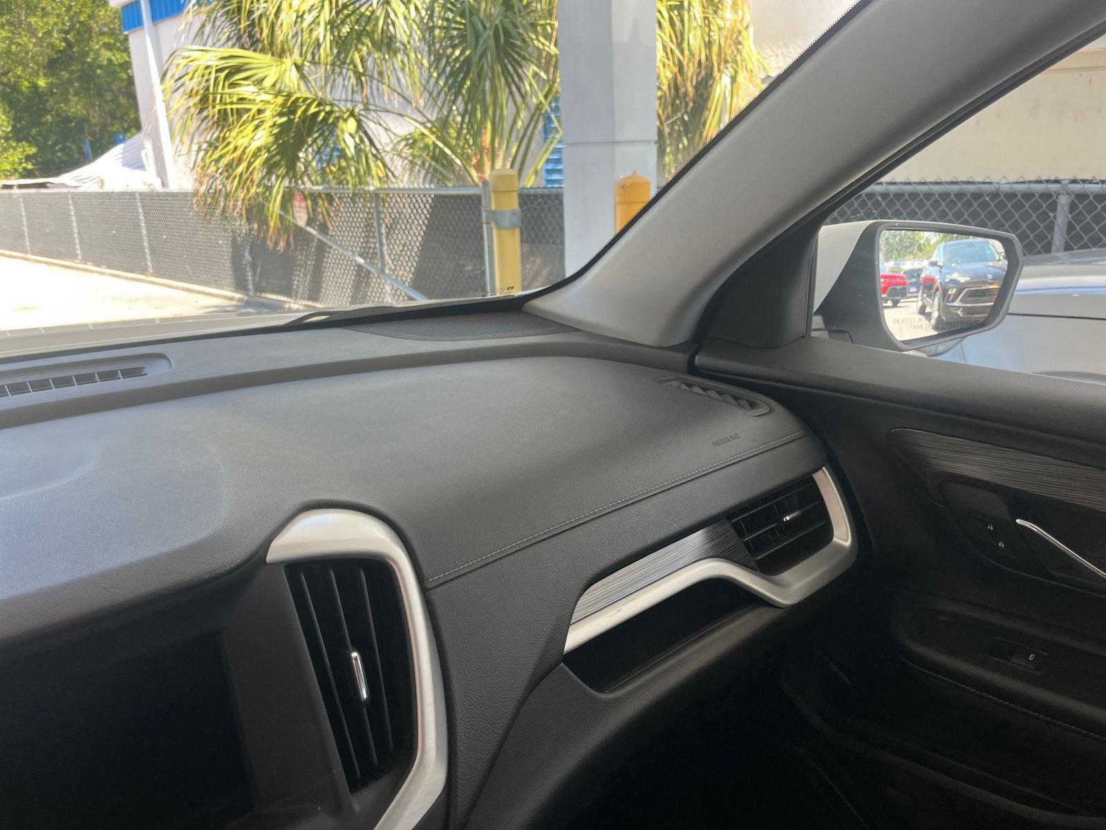 Used 2024 GMC Terrain SLE FWD image 34