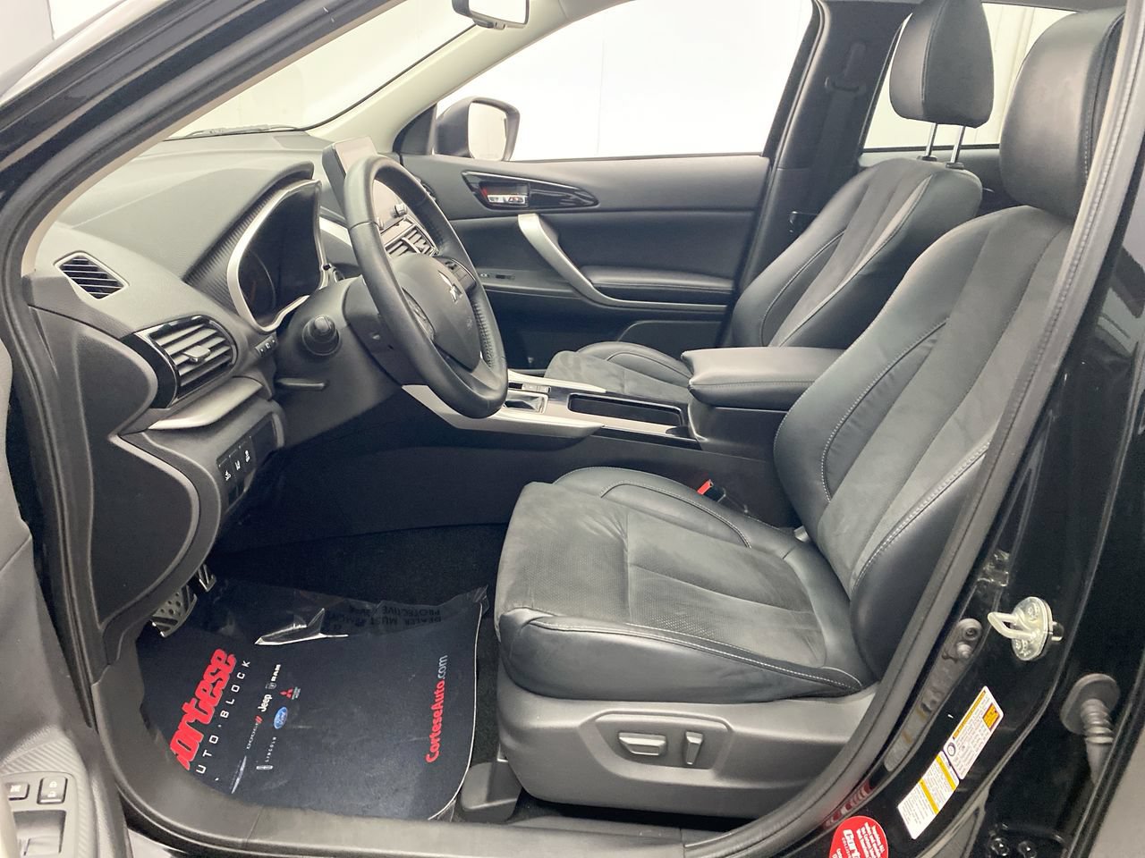 Used 2022 Mitsubishi Eclipse Cross AWD image 14