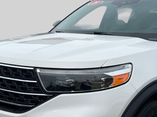 Used 2020 Ford Explorer XLT w/ Equipment Group 202A image 11