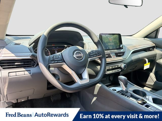 New 2026 Nissan Altima 2.5 SV AWD/4WD image 7