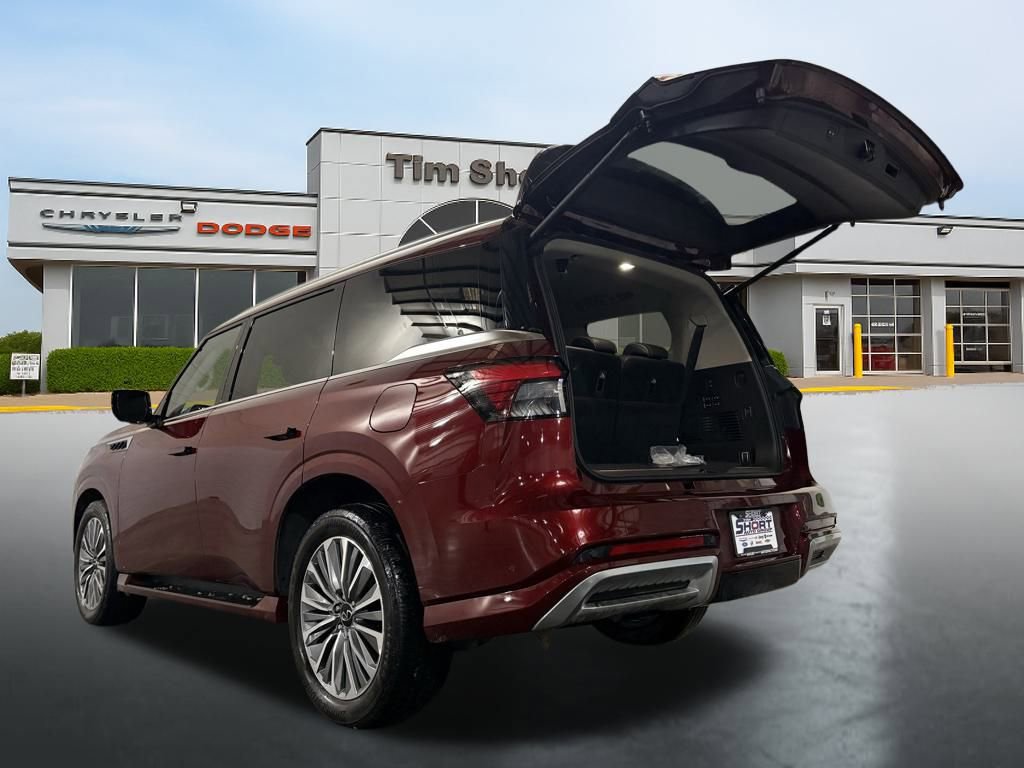 Used 2025 INFINITI QX80 Sensory image 14