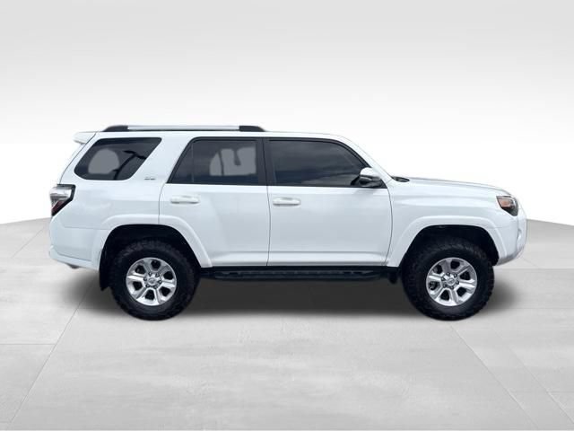 Used 2024 Toyota 4Runner SR5 Premium w/ Moonroof Package AWD/4WD image 6