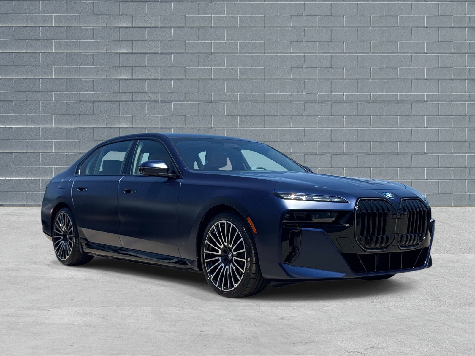 Used 2026 BMW i7 xDrive60 w/ Executive Package