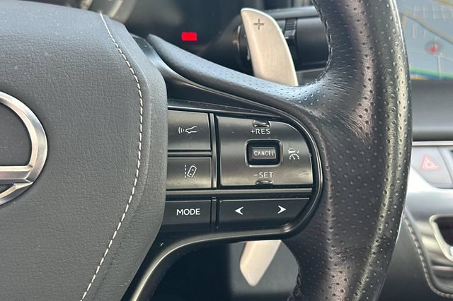 Used 2018 Lexus LC 500 Coupe w/ Touring Package RWD image 26