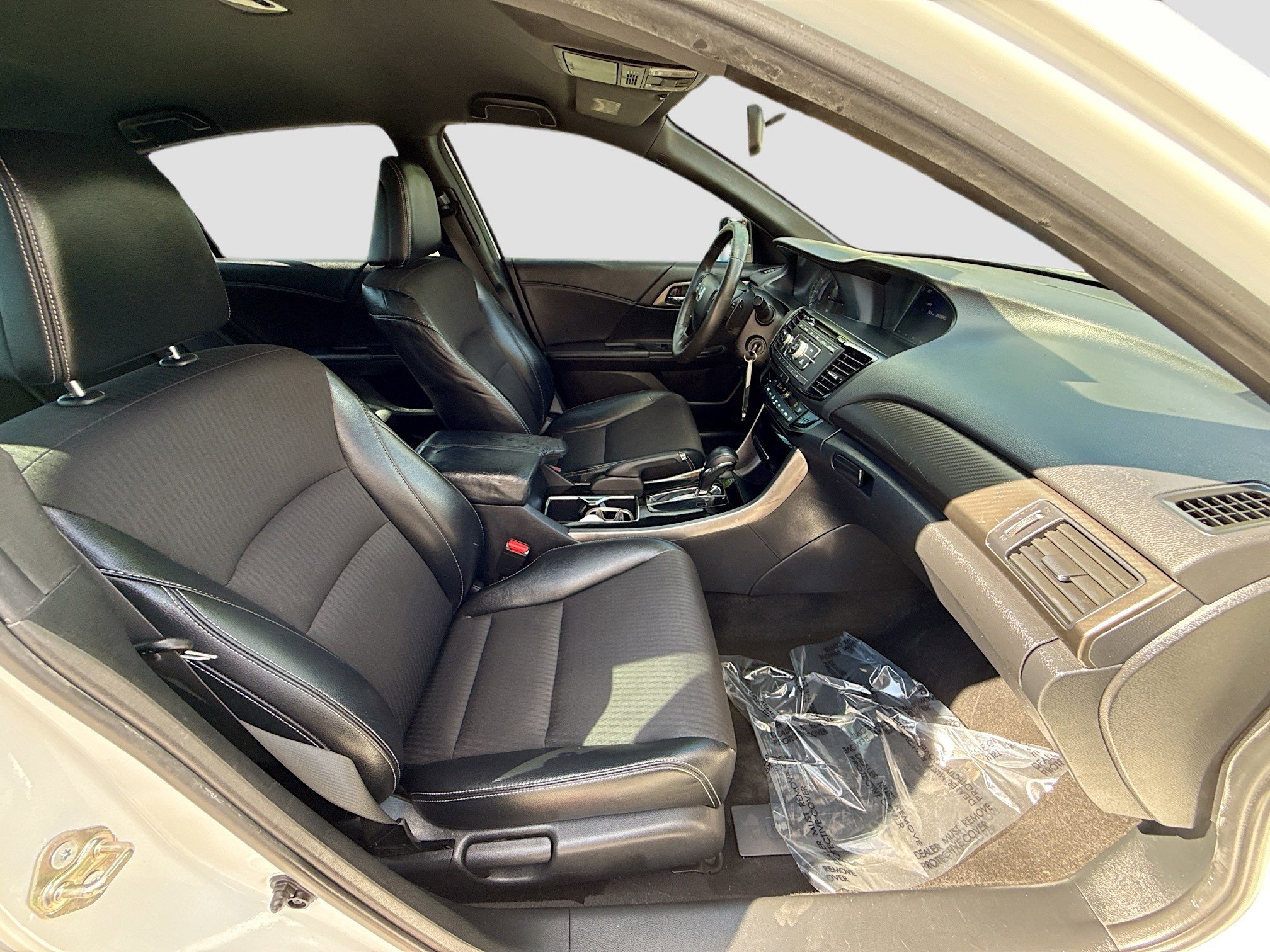 Used 2016 Honda Accord Sport image 30