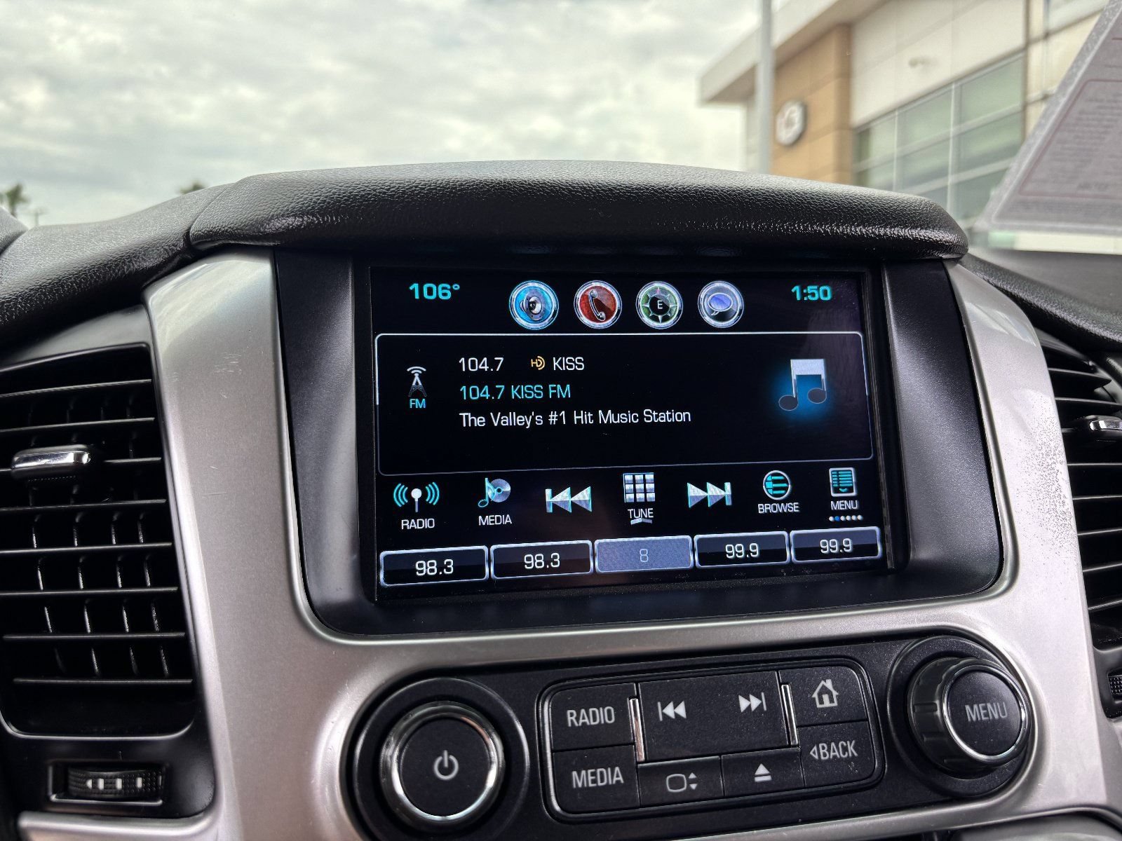 Used 2019 Chevrolet Tahoe LS AWD/4WD image 23