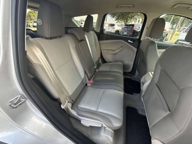 Used 2016 Ford Escape SE FWD image 28