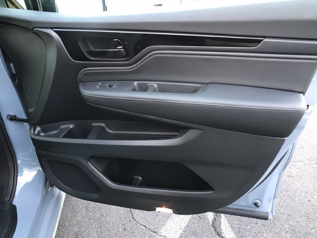 Certified 2024 Honda Odyssey Elite image 38