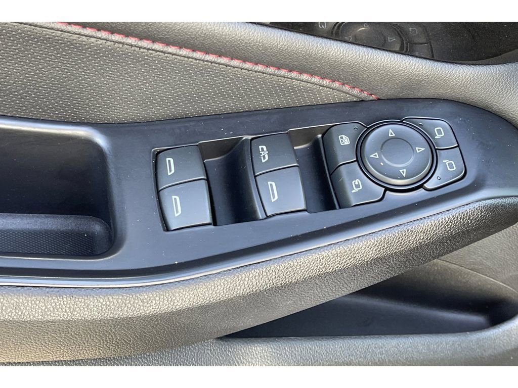 Used 2022 Chevrolet Traverse RS image 12