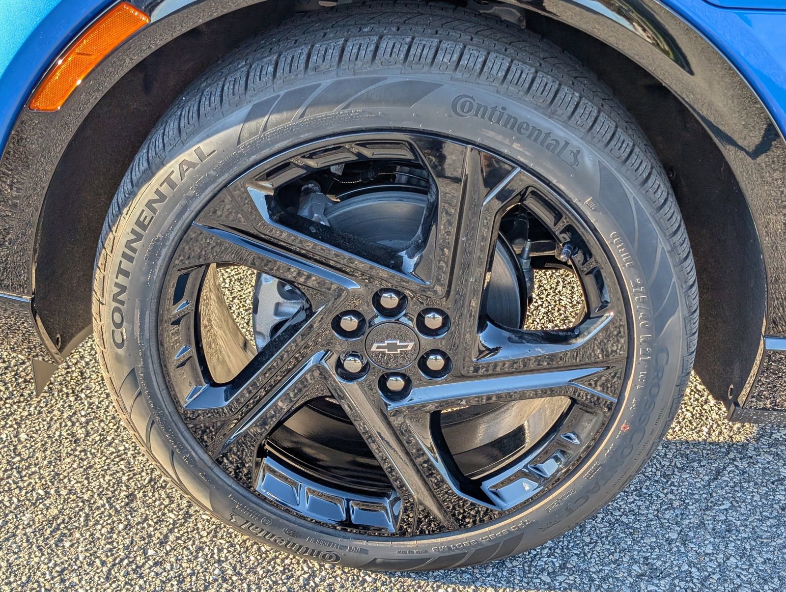 New 2026 Chevrolet Equinox EV RS image 8