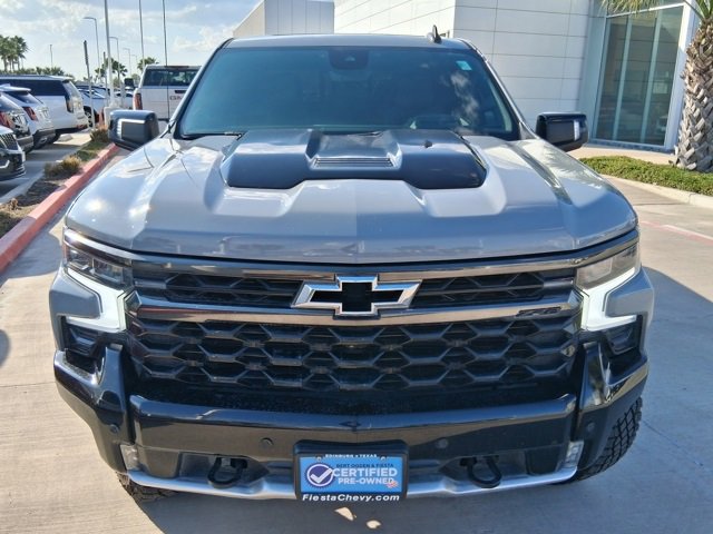 Used 2025 Chevrolet Silverado 1500 ZR2 w/ Technology Package image 2