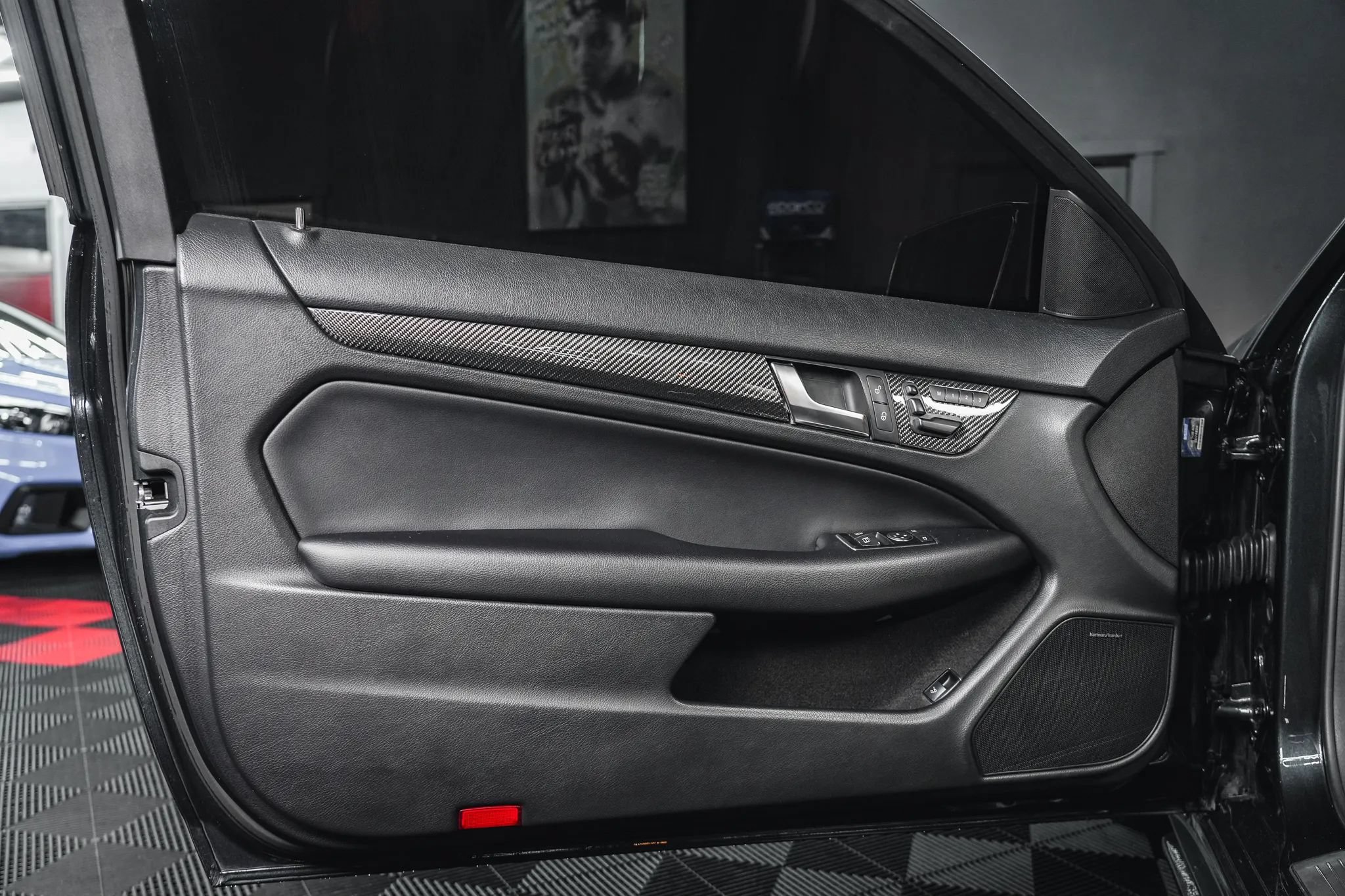 Used 2013 Mercedes-Benz C 63 AMG Coupe image 31
