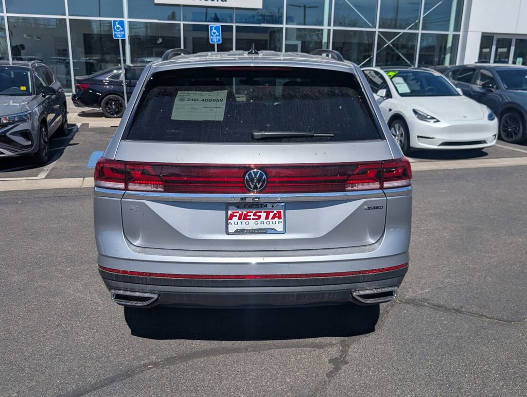 New 2025 Volkswagen Atlas SE image 6