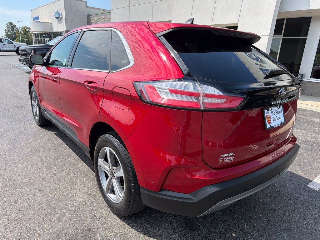 Used 2023 Ford Edge SEL AWD/4WD image 3