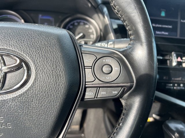 Used 2022 Toyota Camry SE image 19