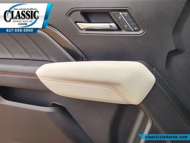 Used 2024 GMC Canyon AT4X AWD/4WD image 25