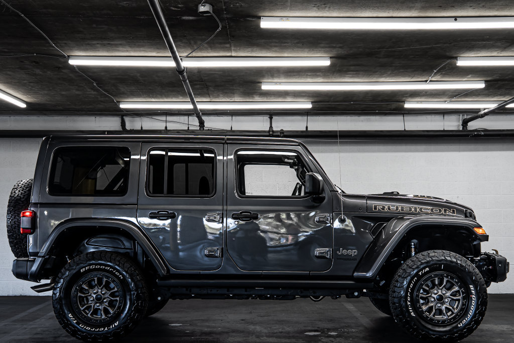 Used 2022 Jeep Wrangler Unlimited Rubicon w/ Trailer Tow Package AWD/4WD image 6