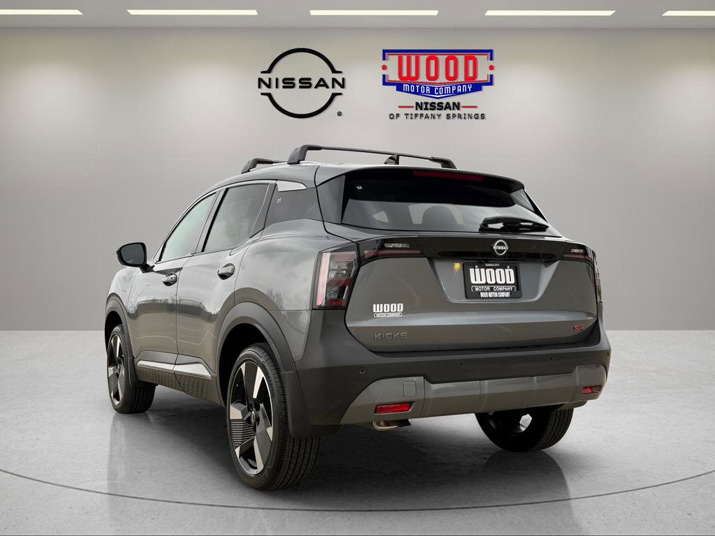 New 2026 Nissan Kicks SR w/ Cold Weather Package FWD image 5