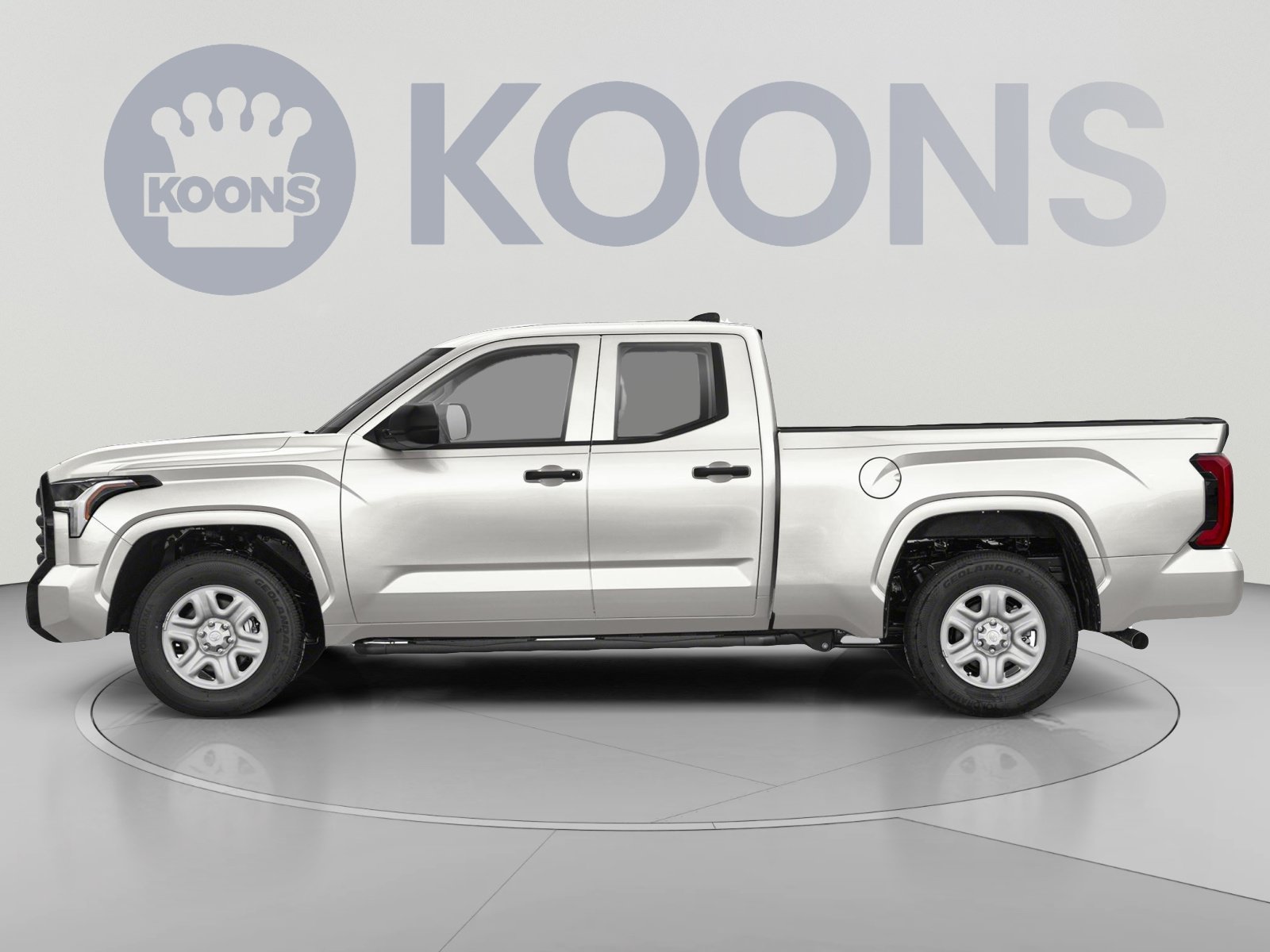 Used 2023 Toyota Tundra SR AWD/4WD image 4