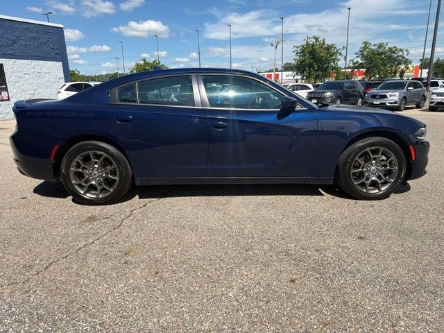 Used 2017 Dodge Charger SXT w/ AWD Plus Group image 6
