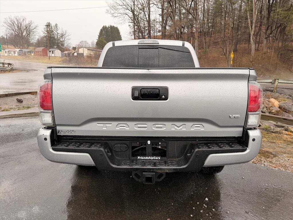 Used 2020 Toyota Tacoma TRD Sport w/ TRD Premium Sport Package image 9