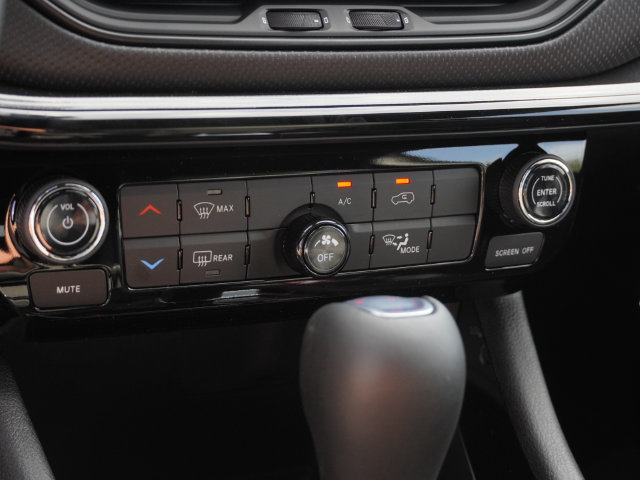 New 2026 Jeep Compass Latitude AWD/4WD image 23